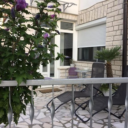 Apartman Oleander Split Exterior photo